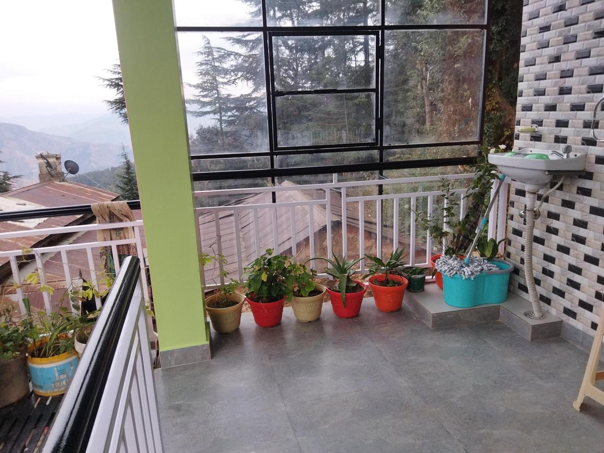 Tree Valley Homestay Чейл Экстерьер фото